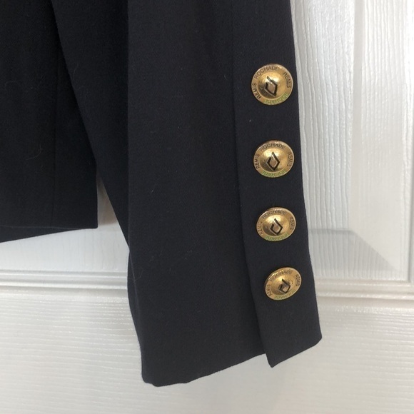 horst Basler double breasted blazer fully lined. Gold toned buttons - Picture 4 of 11